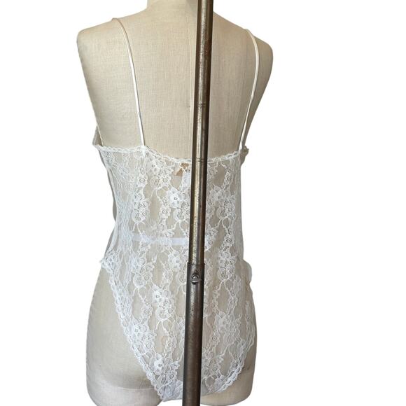 Victoria's Secret Gold Label slip bodysuit small lace high cut sheer 90s VTG - Picture 4 of 7